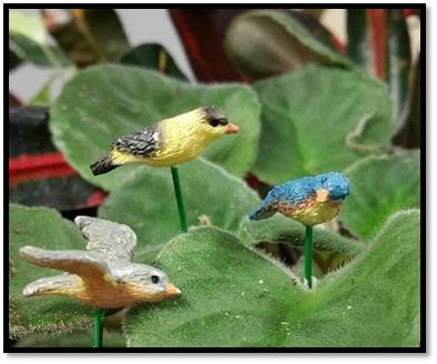 Birds in Flight Pick set of 3 Fairy Garden Animal Miniature Accessories - Baby Feathers Gift Shop